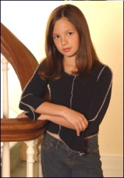Photos de Mackenzie Rosman - Photoshoot Keith Munyan - 0